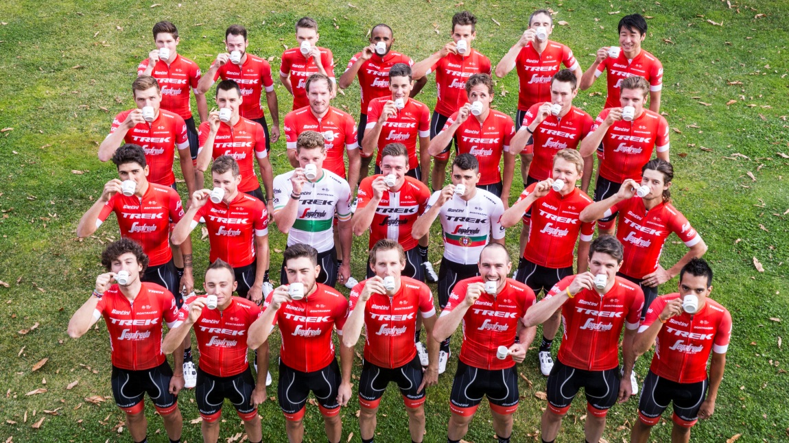 trek segafredo racing team